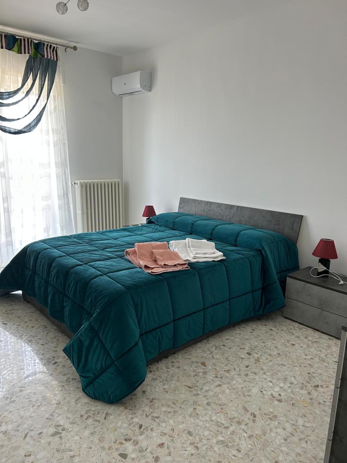 Апартаменты Sole House Бишелье Экстерьер фото